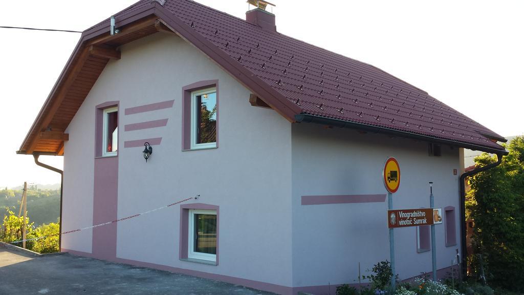 Bizeljsko Apartment House Sumrak מראה חיצוני תמונה